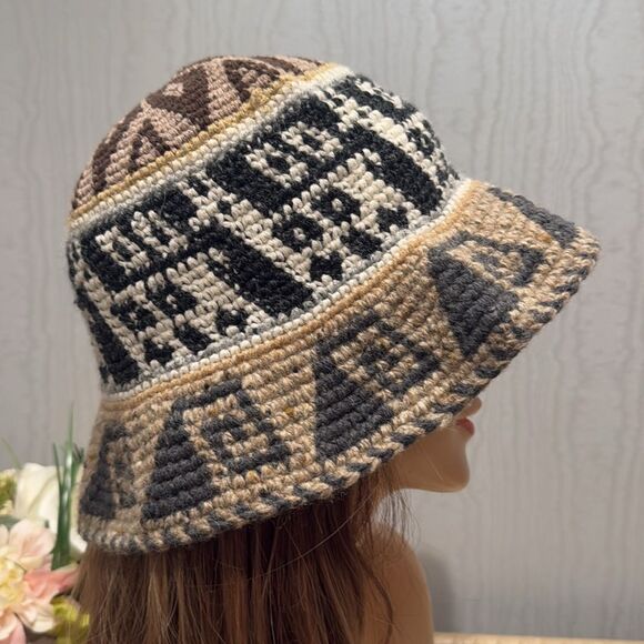 Vintage 90s Chullo Alpaca Peruvian Tribal Roll Up Bucket Hat - Picture 5 of 12